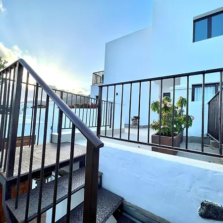 With Breakfast, Pool And Jacuzzi, Freewifi * Yaiza (Lanzarote)