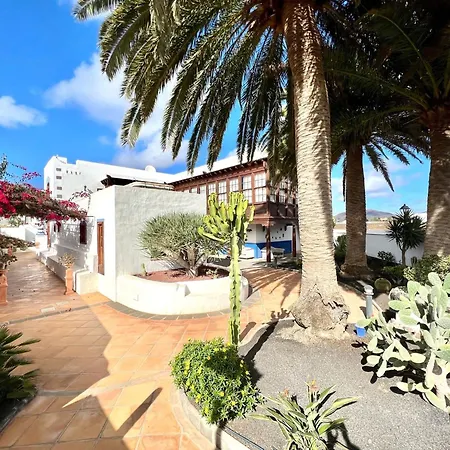 With Breakfast, Pool And Jacuzzi, Freewifi Apartament *